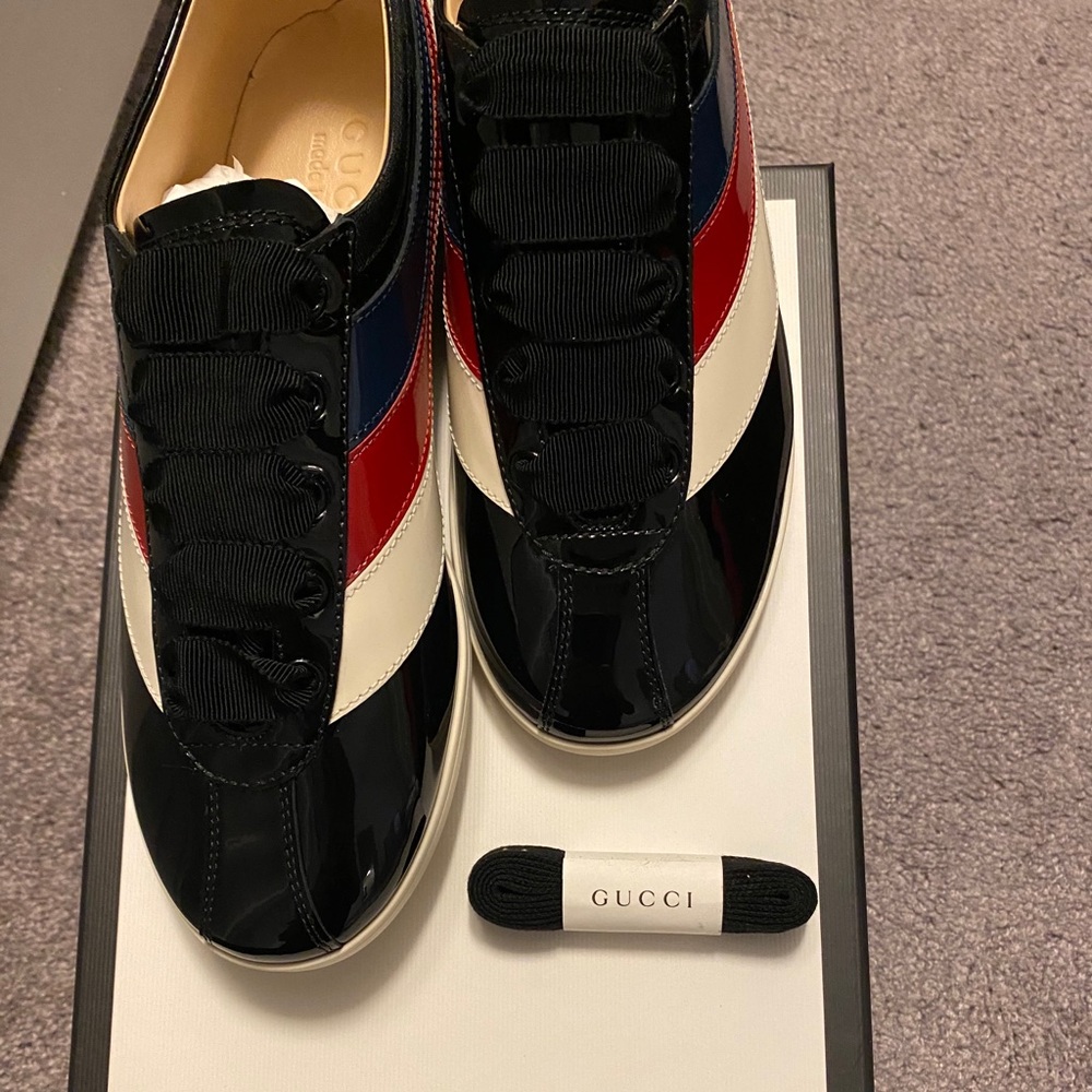 MEN Gucci Shoes